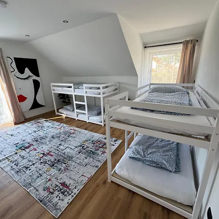 House With Privat Pool & Dream Garden דירה אודלצהאוזן