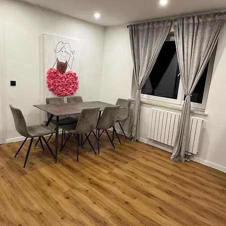 House With Pool & Dream Garden * Odelzhausen