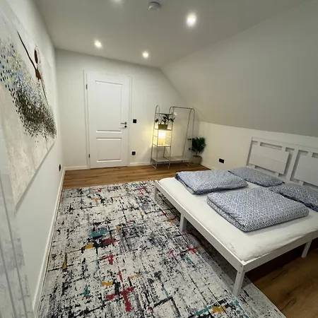 House With Privat Pool & Dream Garden Apartament Odelzhausen