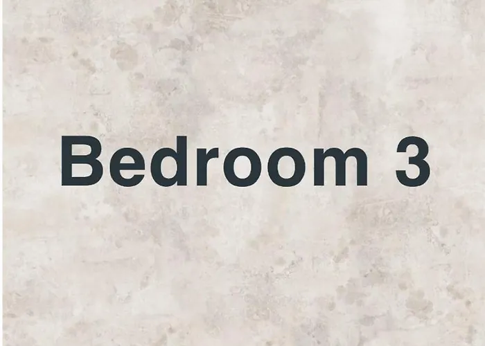 House With Privat Pool & Dream Garden 오델자우젠