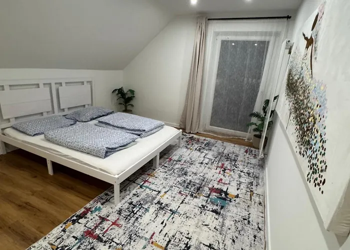 House With Privat Pool & Dream Garden
